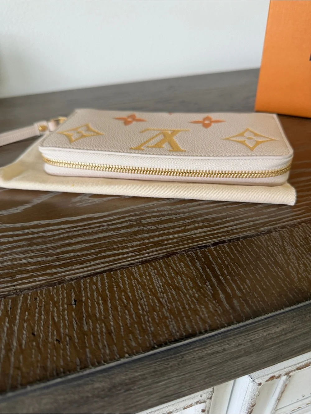 Louis Vuitton Empreinte Degrade Zippy Wallet - Picture 9 of 12